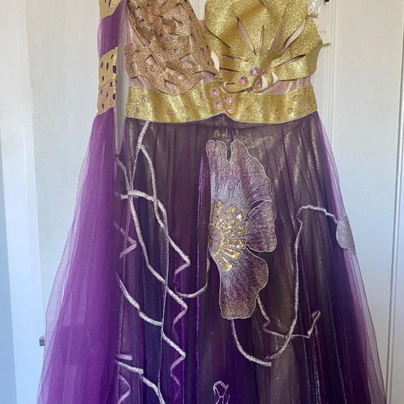 Mermaid ethereal goddess long dress - Picture 2 of 9